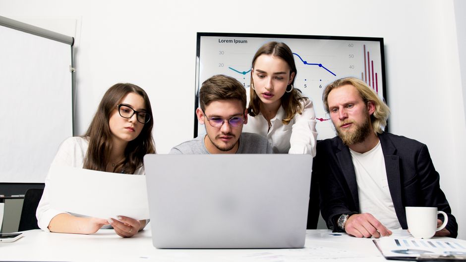 Transparenter Kursablauf mit Modulen und Aufgaben
